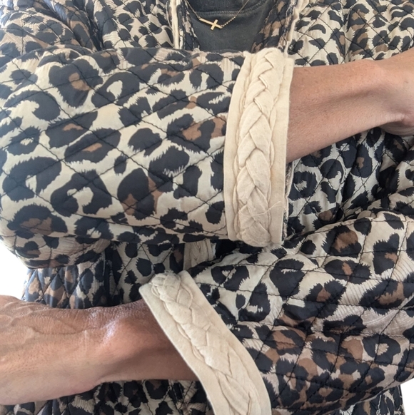 Vintage Carole Little Silk Quilted Leopard Print Cardigan Jacket Women’s L - Picture 7 of 10